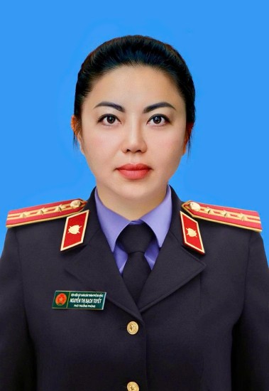 Nguyễn Thị Bạch Tuyết