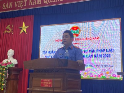 NGƯỜI VIỆN TRƯỞNG NĂNG ĐỘNG, NHIỆT HUYẾT, TẬN TÂM VỚI NGHỀ