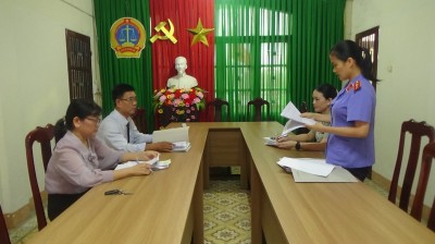VKSND huyện Thăng Bình tham gia phiên họp xét miễn nghĩa vụ  thi hành án dân sự đối với khoản thu nộp ngân sách Nhà nước