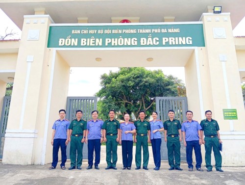Viện kiểm sát nhân dân Khu vực 11 thăm, làm việc với công an cấp xã và các cơ quan được giao nhiệm vụ tiến hành một số hoạt động điều tra tại khu vực miền núi, biên giới thành phố Đà Nẵng