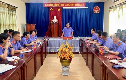 Lãnh đạo VKSND thành phố Đà Nẵng làm việc với đơn vị sau sáp nhập