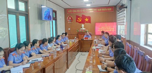 Đoàn công tác Viện kiểm sát nhân dân thành phố  Đà Nẵng làm việc với Viện kiểm sát nhân dân Khu vực 6