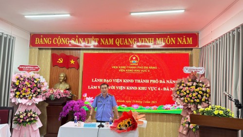 Lãnh đạo Viện kiểm sát nhân dân thành phố Đà Nẵng làm việc với Viện kiểm sát nhân dân khu vực 4 - Đà Nẵng.