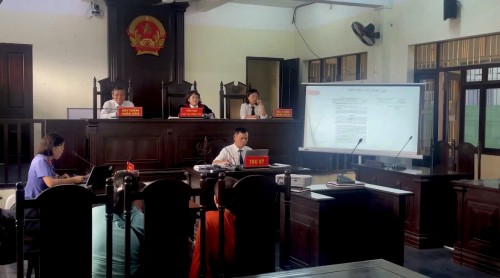 Viện kiểm sát nhân dân khu vực 3 - Đà Nẵng tổ chức phiên tòa rút kinh nghiệm kết hợp trình chiếu chứng cứ trong giải quyết vụ án dân sự.