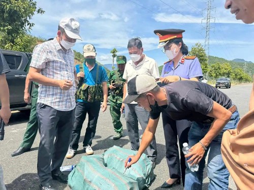 Viện kiểm sát và Bộ đội Biên phòng thành phố Đà Nẵng phối hợp triệt phá chuyên án vận chuyển trái phép chất ma túy với số lượng đặc biệt lớn