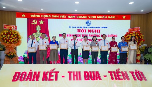 Viện kiểm sát nhân nhân khu vực 1 nhận khen thưởng tại Hội nghị điển hình tiên tiến trong phong trào thi đua yêu nước lần thứ I, giai đoạn 2025-2030 phường Hòa Cường
