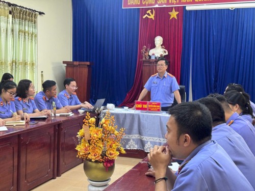 Viện Kiểm sát nhân dân khu vực 3: Tổ chức quán triệt, triển khai thực hiện các công việc chuẩn bị thí điểm VKSND khởi kiện vụ án dân sự công ích năm 2025.