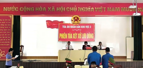 VKSND Khu vực 3: Phối hợp TAND Khu vực 3 tổ chức phiên tòa lưu động xét xử vụ án ma túy nhằm tăng cường hiệu quả công tác tuyên truyền, phổ biến pháp luật