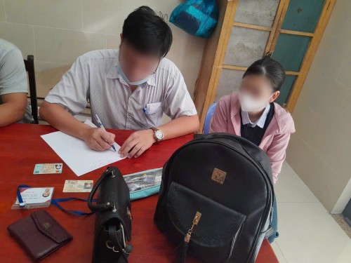 Khu vực 2: Kiểm sát viên khám nghiệm tử thi chết chưa rõ nguyên nhân và lai lịch vào sáng ngày 25/8/2025 tại bãi biển Sơn Thủy, TP.Đà Nẵng