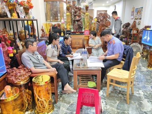 VKSND khu vực 4 - Đà Nẵng kiểm sát việc cưỡng chế, kê biên tài sản