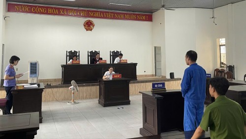 VKSND Khu vực 3: Thông qua công tác xét xử đưa ra một số khuyến cáo nhằm nâng cao cảnh giác đối với tội phạm lừa đảo bằng thủ đoạn giả mạo biên lai giao dịch chuyển khoản