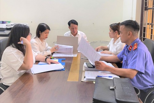 Họp xét rút ngắn thời gian thử thách của án treo và giảm thời hạn chấp hành án phạt cải tạo không giam giữ đợt Lễ Quốc khánh 2/9