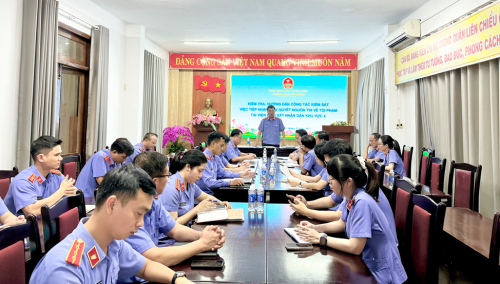 VKSND thành phố Đà Nẵng kiểm tra, hướng dẫn công tác kiểm sát việc tiếp nhận, giải quyết nguồn tin về tội phạm tại VKSND khu vực 4