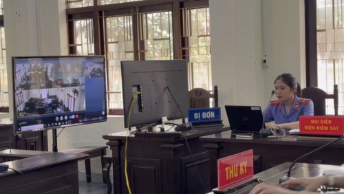 Viện Kiểm sát nhân dân khu vực 3 – Đà Nẵng phối hợp tổ chức xét xử phiên tòa trực tuyến vụ án hình sự về tội “Mua bán trái phép chất ma túy”