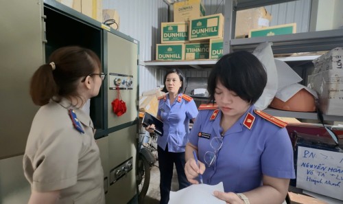 VKSND Khu vực 3: Kiểm sát công tác tiếp nhận, quản lý, xử lý vật chứng, tài sản tại Phòng THADS Khu vực 3 - Đà Nẵng.