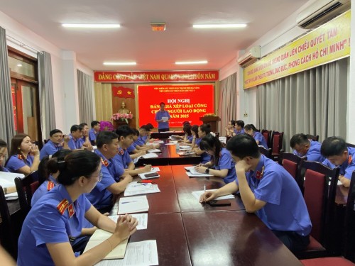 VKSND khu vực 4 - đánh giá, xếp loại công chức, người lao động năm 2025