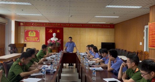 Phòng 2 kiểm tra việc tiếp nhận, giải quyết nguồn tin về tội phạm tại Cơ quan CSĐT Công an TP Đà Nẵng
