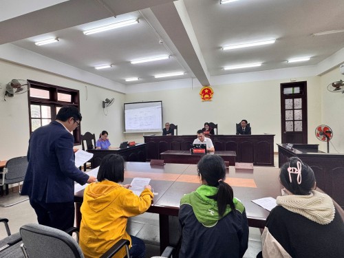 KVSND KV2: xét xử phiên tòa rút kinh nghiệm vụ án dân sự kết hợp trình chiếu chứng cứ