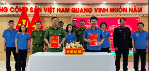 VKSND KHU VỰC 5 - ĐÀ NẴNG TỔ CHỨC HỘI NGHỊ KÝ KẾT QUY CHẾ PHỐI HỢP VỚI CÔNG AN XÃ, PHƯỜNG TRONG CÔNG TÁC TIẾP NHẬN, PHÂN LOẠI, GIẢI QUYẾT TỐ GIÁC, TIN BÁO VỀ TỘI PHẠM, KIẾN NGHỊ KHỞI TỐ VÀ KHỞI TỐ, ĐIỀU TRA VỤ ÁN HÌNH SỰ THEO THẨM QUYỀN