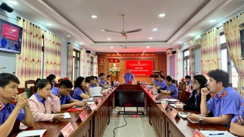 Chi bộ Viện kiểm sát nhân dân Khu vực 10 - Đà Nẵng tổ chức Hội nghị sinh hoạt chuyên đề