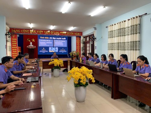 Chi bộ Viện kiểm sát nhân dân Khu vực 1 – Đà Nẵng tổ chức sinh hoạt định kỳ tháng 11/2025