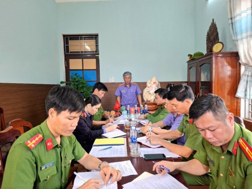 Viện kiểm sát nhân dân Khu vực 6 trực tiếp kiểm sát việc tạm giữ, tạm giam,  thi hành án phạt tù tại Phân trại tạm giam Thăng Bình