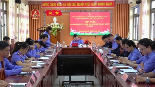 Chi bộ Viện kiểm sát nhân dân Khu vực 10 - Đà Nẵng tổ chức Hội nghị kiểm điểm, đánh giá, xếp loại chất lượng đối với tập thể, cá nhân năm 2025