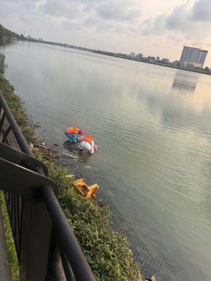 VKSND khu vực 2: Khám nghiệm hiện trường, tử thi vụ việc “Chết chưa rõ nguyên nhân” trên bờ sông đường Chương Dương