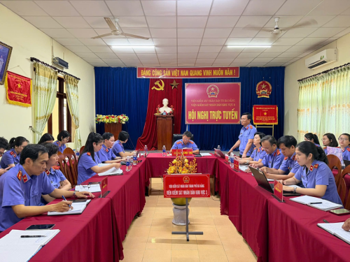 Đồng chí Ngô Thọ Nam - Phó Viện trưởng VKSND thành phố Đà Nẵng làm việc với VKSND khu vực 3 về kết quả công tác kiểm sát 6 tháng đầu năm 2026.