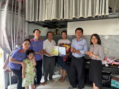 VKSND khu vực 3 – Đà Nẵng: Kiến nghị của Viện Kiểm sát giúp cháu bé được cấp Giấy khai sinh sau 04 năm làm thủ tục