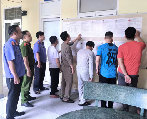 VKSND Khu vực 3 - Đà Nẵng, kiểm sát việc tổ chức bầu cử tại phân trại tạm giam Cẩm Lệ