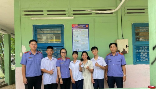 VKSND khu vực 3 – Đà Nẵng: Kiểm tra, xác minh thông tin bảo vệ người yếu thế và lắp đặt bảng tuyên truyền Nghị quyết số 205 của Quốc hội tại các cơ sở bảo trợ trên địa bàn