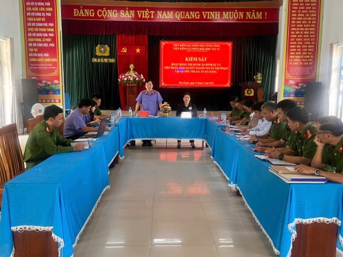 Viện KSND khu vực 11 - Trực tiếp kiểm sát  thi hành án hình sự tại cộng đồng