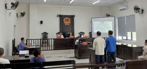 LỘ ĐƯỜNG DÂY MA TÚY TỪ MỘT VỤ TAI NẠN GIAO THÔNG, HAI BỊ CÁO LĨNH TỔNG CỘNG 21 NĂM TÙ