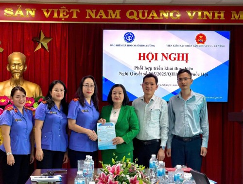 Viện kiểm sát nhân dân khu vực 2 – Đà Nẵng làm việc với Bảo hiểm xã hội cơ sở Hòa Cường về công tác phối hợp thực hiện Nghị quyết 205/2025/QH15 ngày 24/6/2025 của Quốc hội