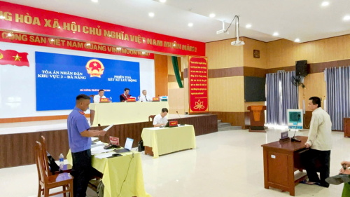 ĐÀ NẴNG: VKSND KHU VỰC 3 PHỐI HỢP XÉT XỬ LƯU ĐỘNG 3 VỤ ÁN MA TÚY, TĂNG CƯỜNG RĂN ĐE TỘI PHẠM