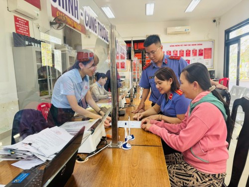 VIỆN KIỂM SÁT NHÂN DÂN KHU VỰC 10 - ĐÀ NẴNG: ĐÁNH THỨC “SỨ MỆNH CÔNG ÍCH”, KHẲNG ĐỊNH VAI TRÒ “LÁ CHẮN” BẢO VỆ NHÂN DÂN