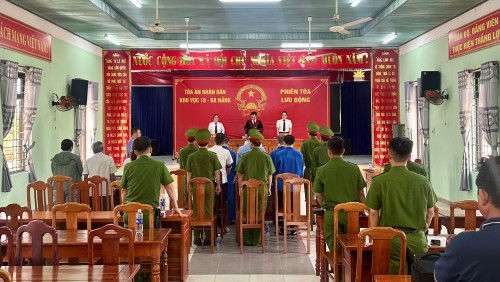 Xét xử lưu động Vụ án mua bán, tổ chức sử dụng trái phép chất ma túy