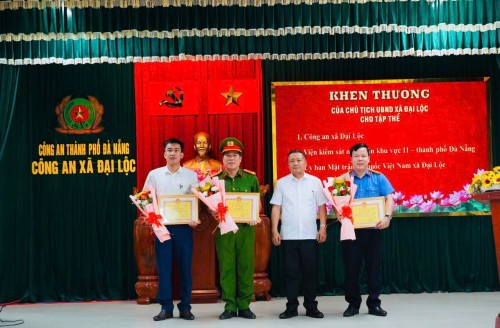 VKSND khu vực 11 – Đà Nẵng được UBND xã Đại Lộc tặng Giấy khen vì có thành tích xuất sắc trong công tác đấu tranh phòng, chống tội phạm ma tuý