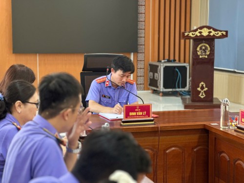 VKSND KHU VỰC 10 – THÀNH PHỐ ĐÀ NẴNG TỔ CHỨC PHIÊN TÒA RÚT KINH NGHIỆM VỤ ÁN HÀNH CHÍNH