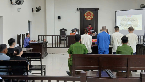 ĐÀ NẴNG: ỨNG DỤNG SỐ HÓA TRONG XÉT XỬ, ĐẬP TAN ĐƯỜNG DÂY MUA BÁN "CỎ MỸ" LIÊN HOÀN