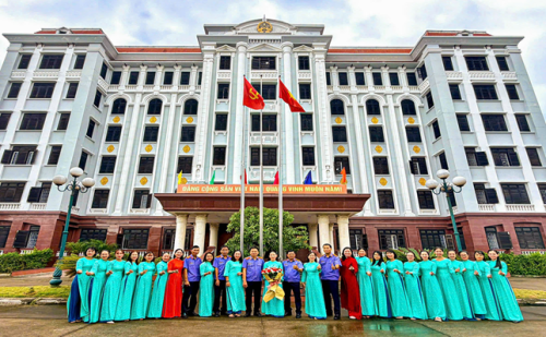 VKSND KHU VỰC 5 – ĐÀ NẴNG TỔ CHỨC CHƯƠNG TRÌNH GẶP MẶT NHÂN KỶ NIỆM NGÀY PHỤ NỮ VIỆT NAM 20/10