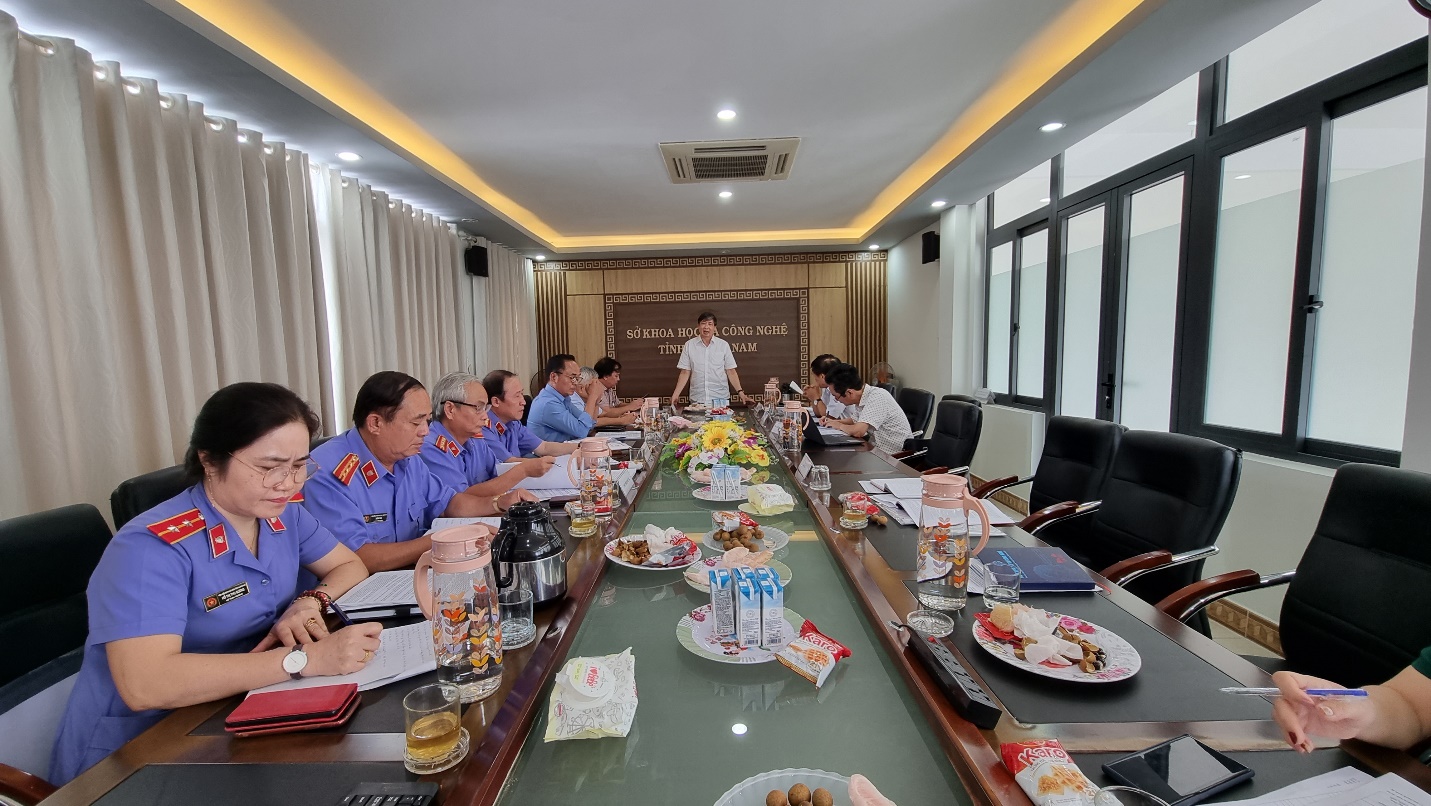 Họp hội đồng tư vấn giao trực tiếp đề tài khoa học và công nghệ cấp tỉnh