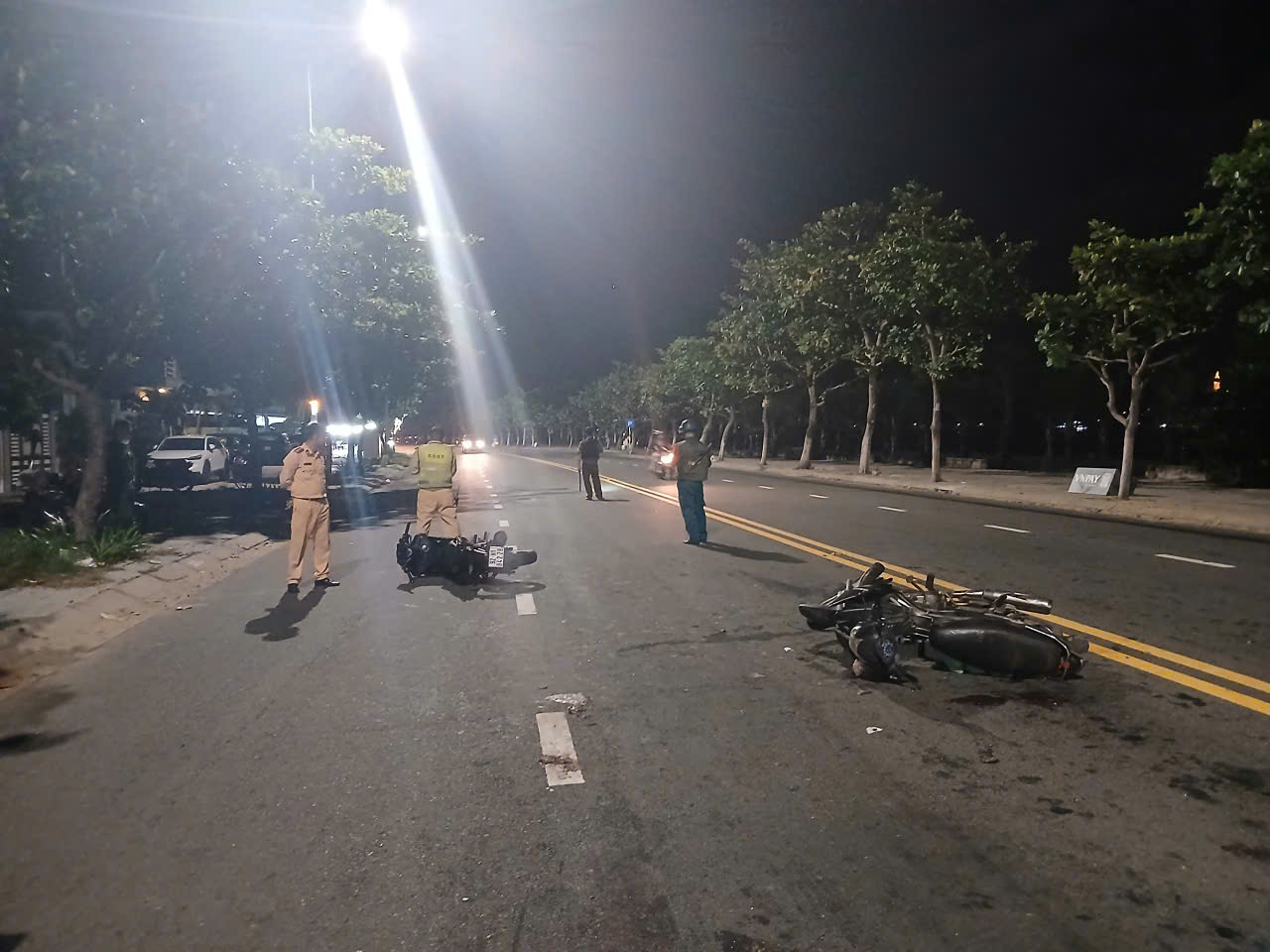 Kiểm sát khám nghiệm hiện trường vụ tai nạn giao thông đường bộ