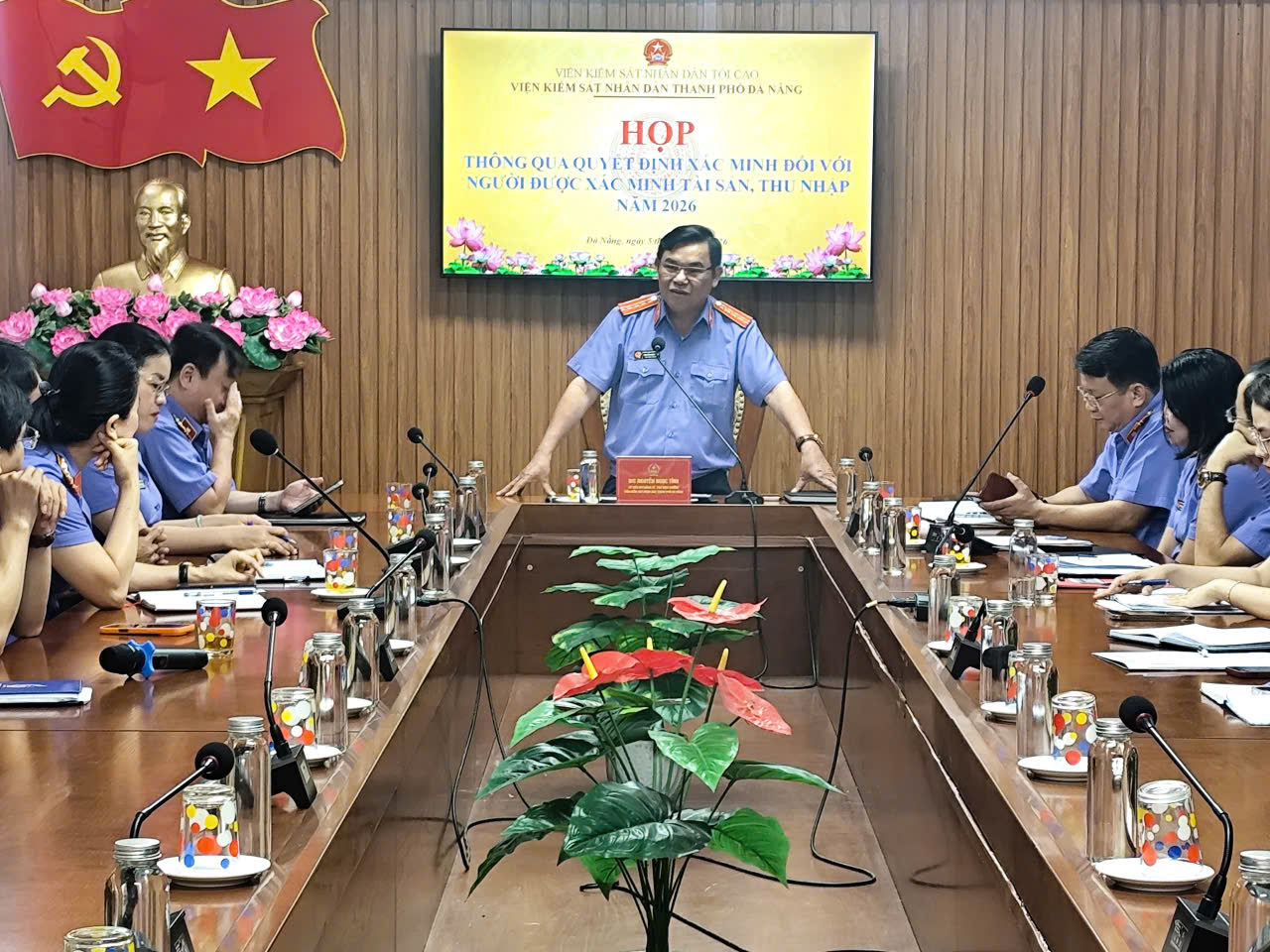 Thông báo quyết định xác minh tài sản đối với người được xác minh tài sản