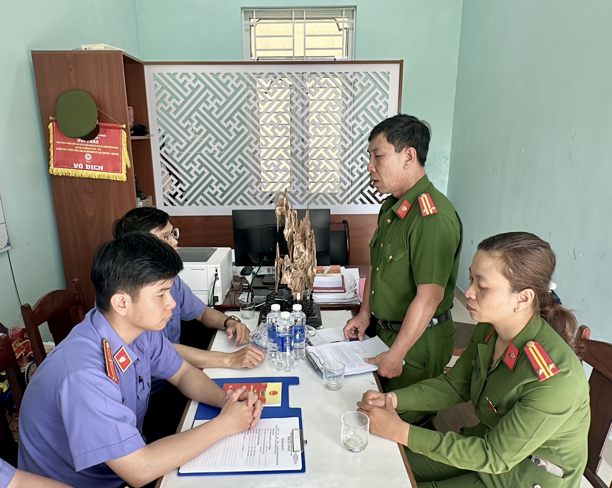 Description: C:\Users\HP\Desktop\IMG_2299.jpg