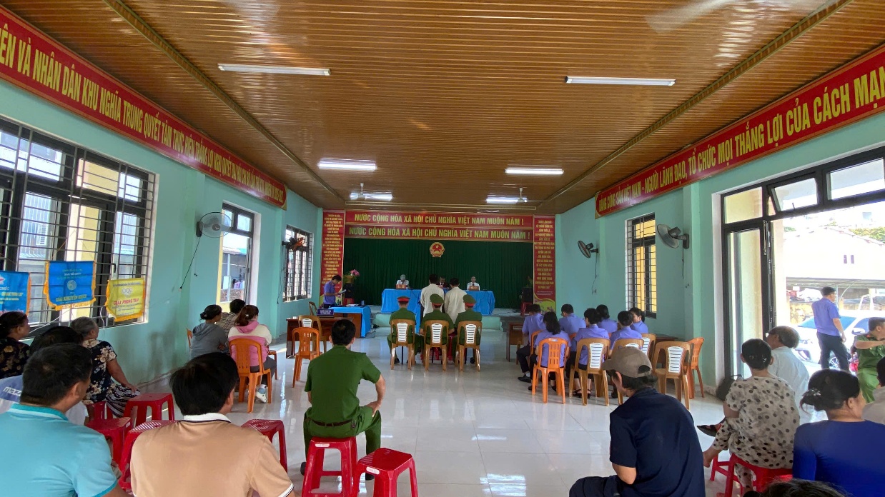 Chủ trương đưa pháp luật đến với nhân dân: VKSND khu vực 11 – Đà Nẵng phối hợp cùng TAND khu vực 11 – Đà Nẵng mở phiên tòa xét xử lưu động, rút kinh nghiệm