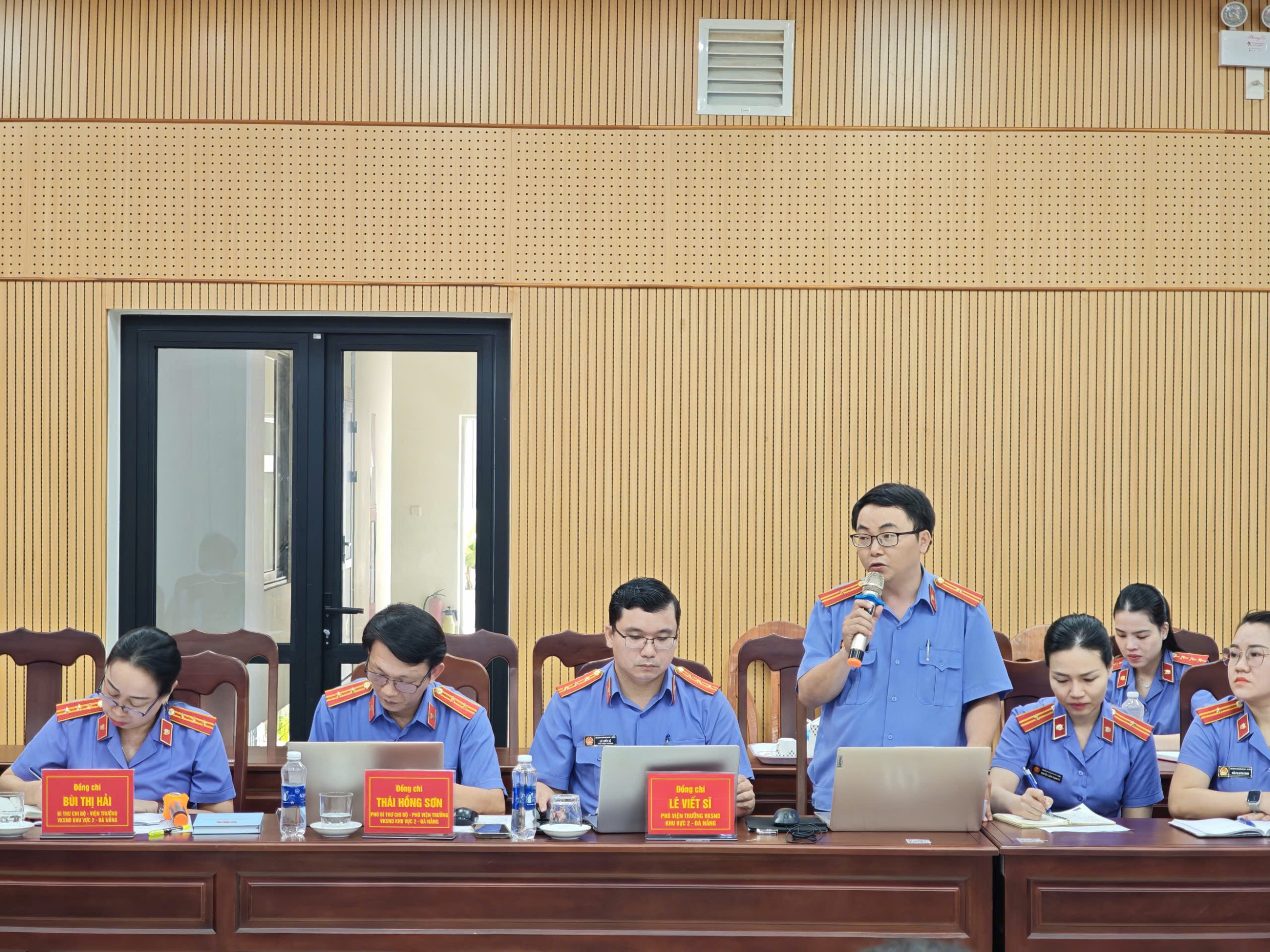 Chi bộ VKSND khu vực 2: Tiếp tục nâng cao chất lượng sinh hoạt của chi bộ