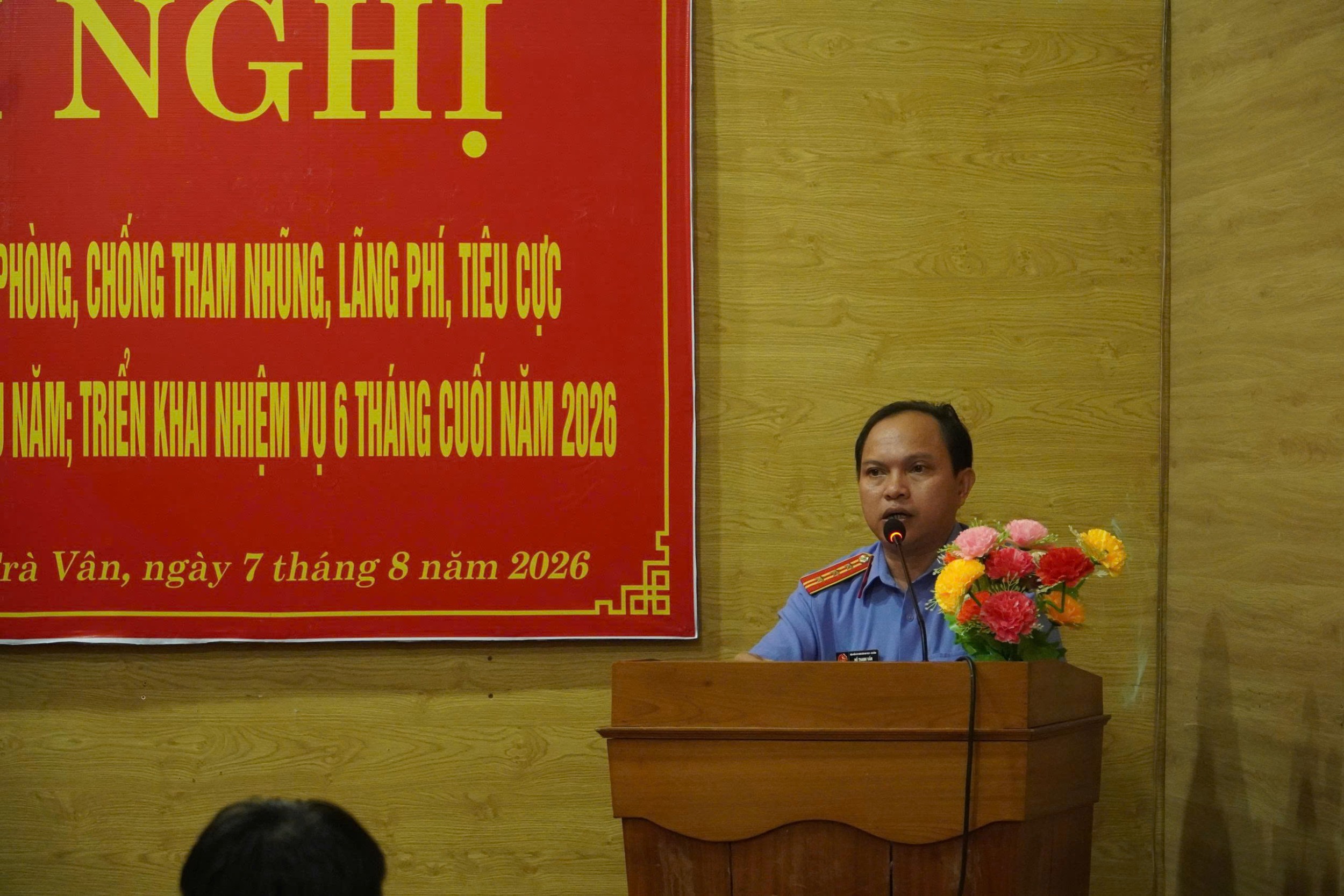 VIỆN TRƯỞNG VKSND KHU VỰC 8 - ĐÀ NẴNG THAM DỰ HỘI NGHỊ TRIỂN KHAI CHỈ THỊ SỐ 06-CT/TW TẠI ĐẢNG UỶ XÃ TRÀ VÂN