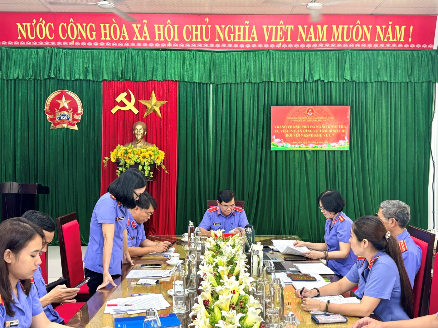 Description: E:\KHU VỰC 7\Chuyên mục tuyên truyền\Năm 2026\Tháng 8-2026\VKSND thành phố thông qua biên bản kiểm tra TĐC\1787281201682_1482843431764129331_232922749430288028_eb4ae5d4c2511929e312714bf50a225f.jpg